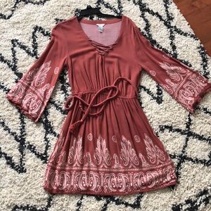 Flare sleeve dress